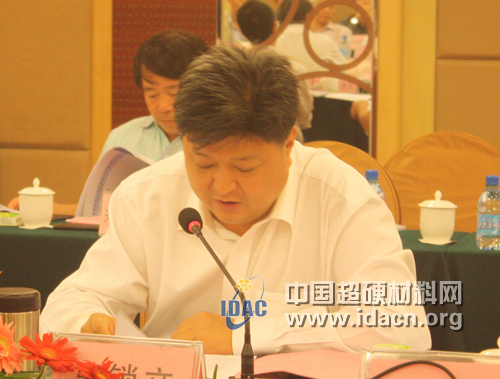 荥阳市委书记马锁文在郑州新材料产业集聚区发展规划评审会上的表态发言