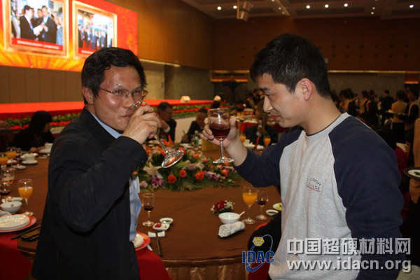 第六届中国数控机床展览会（CCMT）举行颁奖仪式 磨料磨具榜上有名