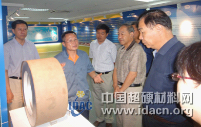 中国机床工具工业协会李晶明副秘书长一行到三磨所调研
