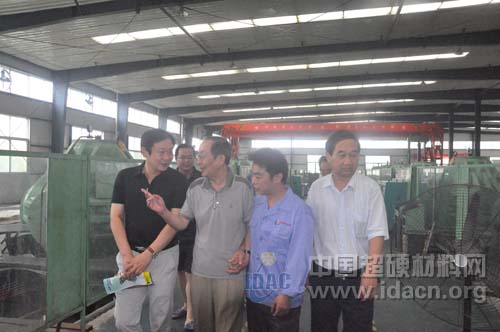 王光祖教授一行柘城走访系列报道——走进力量新材料集团