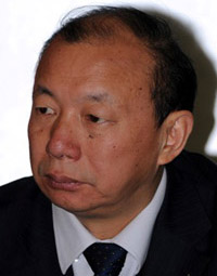 邹文俊