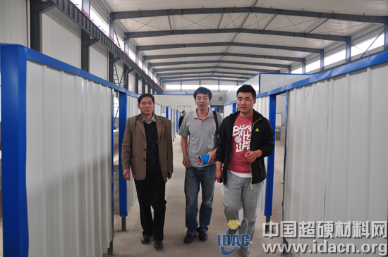走访中硼超硬  探寻“金黄色”立方氮化硼