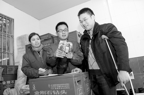 中科院院士邹广田工作站正式落户山东国岳金刚石制品公司