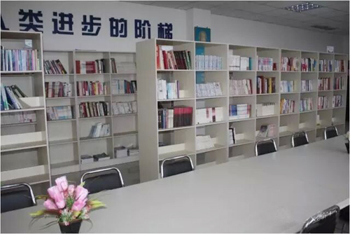 新大新材阅览室开放：丰富企业文化 提高员工素质