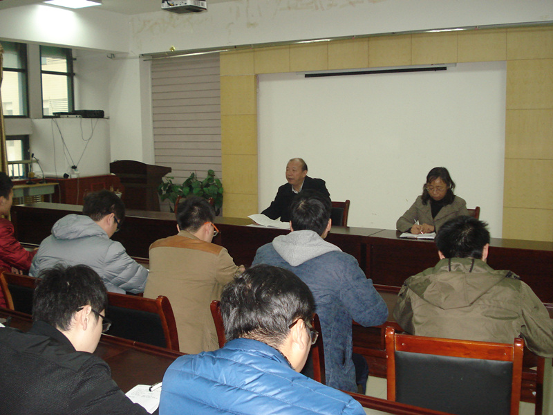 河工大材料学院举行2015年在读研究生座谈会
