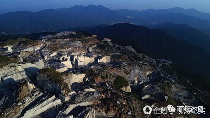 福建一矿山因污染严重，年底前将其彻底关闭，力争2年内复垦还绿