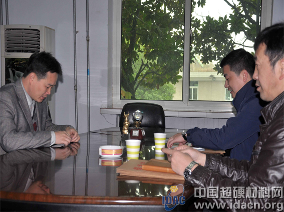 中国超硬材料网总经理石超一行走访中南钻石