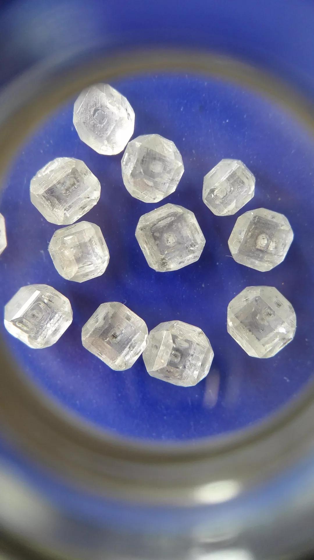 黄河旋风：宝石级大单晶合成技术取得新突破