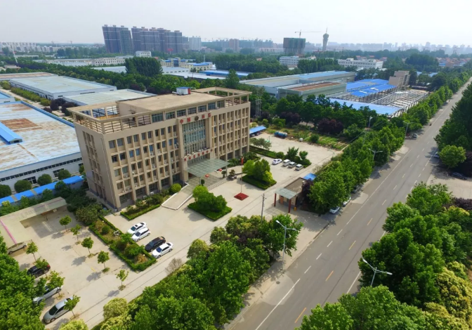 中国钻石之都：硬工夫成就硬产业
