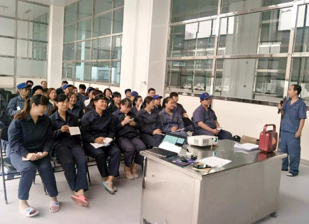 黄河旋风：超硬砂轮材料制造事业部举办质量管理培训