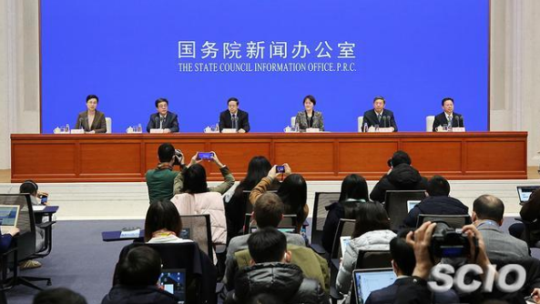 发改委：企业复工要为职工配发口罩