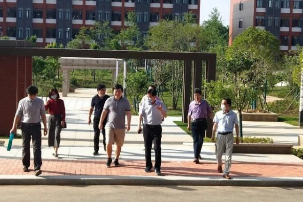 河南工业大学到光山县对接高等职业院校申报工作