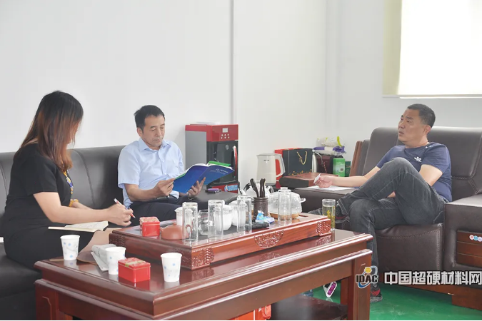研创科技：自主研发获突破 高端陶瓷砂轮实现进口替代