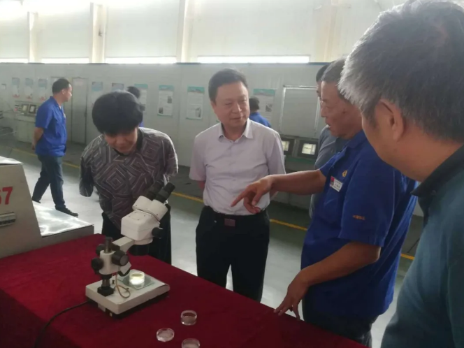 河南省科技厅副厅长陈志强到中南钻石调研企业科技创新工作