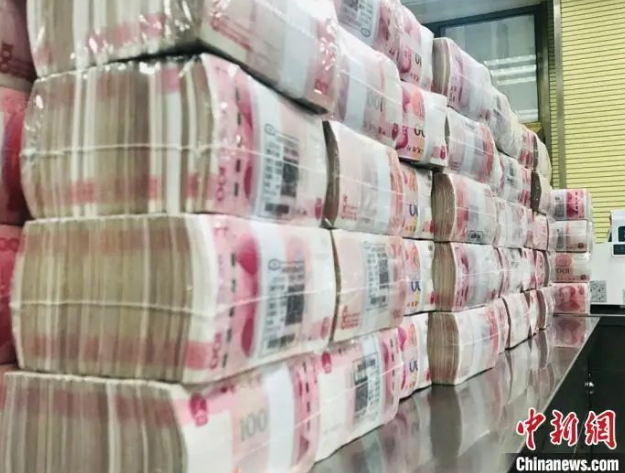 人民币持续升值，未来还会涨吗？