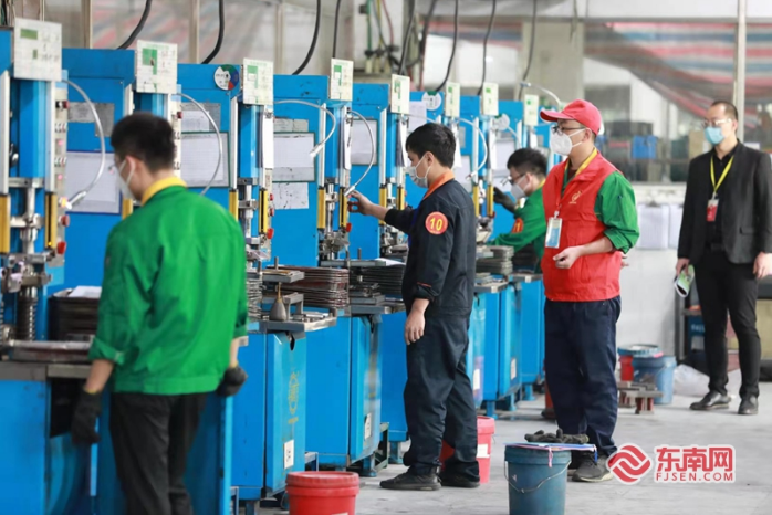 泉州举行金刚石锯切钻进工具制造成型技能竞赛