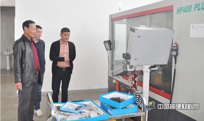 中国超硬材料网总经理石超调研开封贝斯科