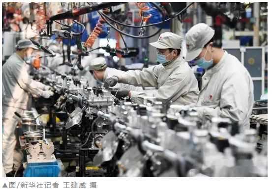 年轻人不爱进工厂，制造业用工缺口怎么填？