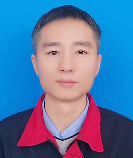 热烈祝贺力量钻石总工程师张存升荣获“中原大工匠”荣誉称号