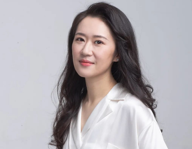 唐合科技唐暻晶：点“石”成“钻”