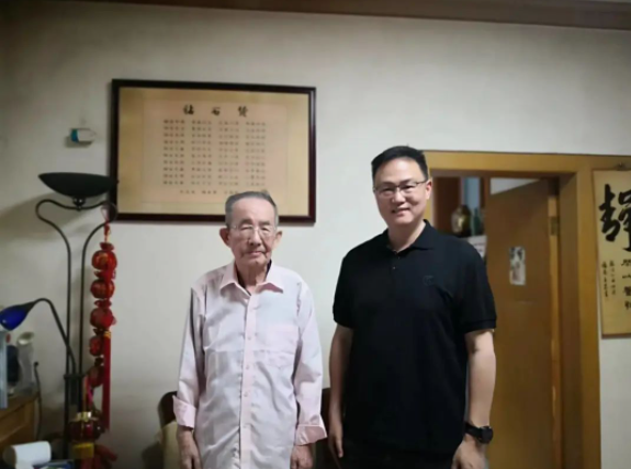 江苏锋泰董事长邱瑜铭拜访王光祖老师、到访中国超硬材料网