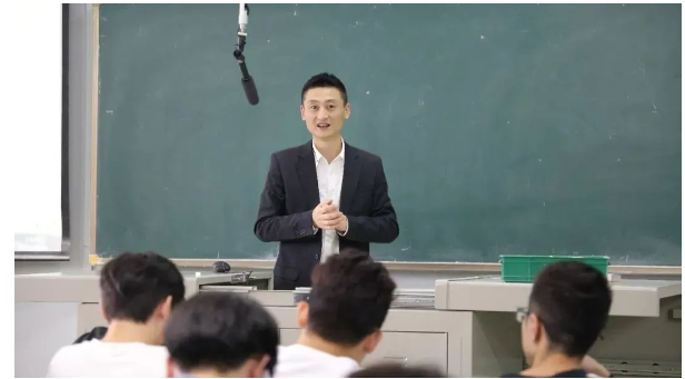 “超短脉冲精微修正金刚石磨具表面质量研究”项目获得2023年湖北省自然科学基金计划(一般面上项目)立项