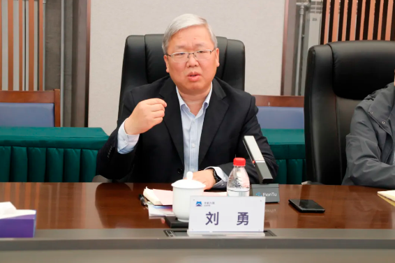 陈鹏秘书长出席天祝县与中机六院碳化硅高质量发展座谈会