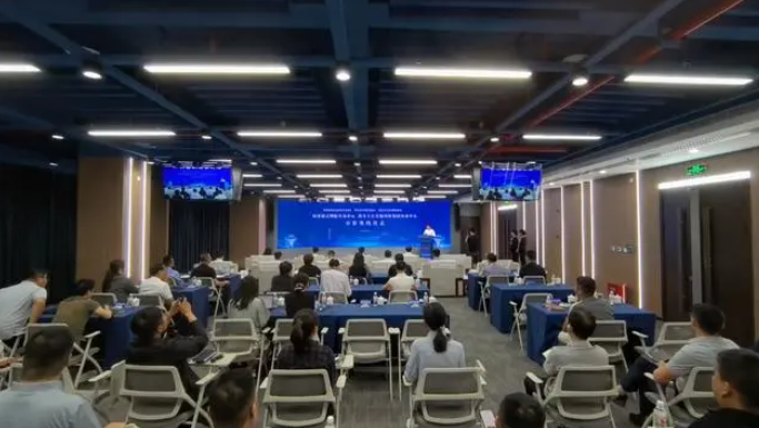 打造超硬材料产业新高地 培育钻石国际交易中心落地郑州航空港区