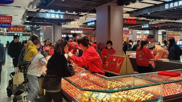 中国如何涌现世界级培育钻石品牌？