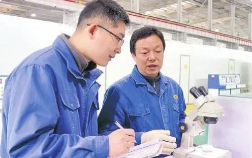 胡来运：匠心锻造“金刚钻”